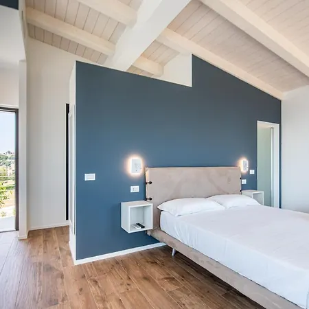 La Perla Relais Bed & Breakfast *